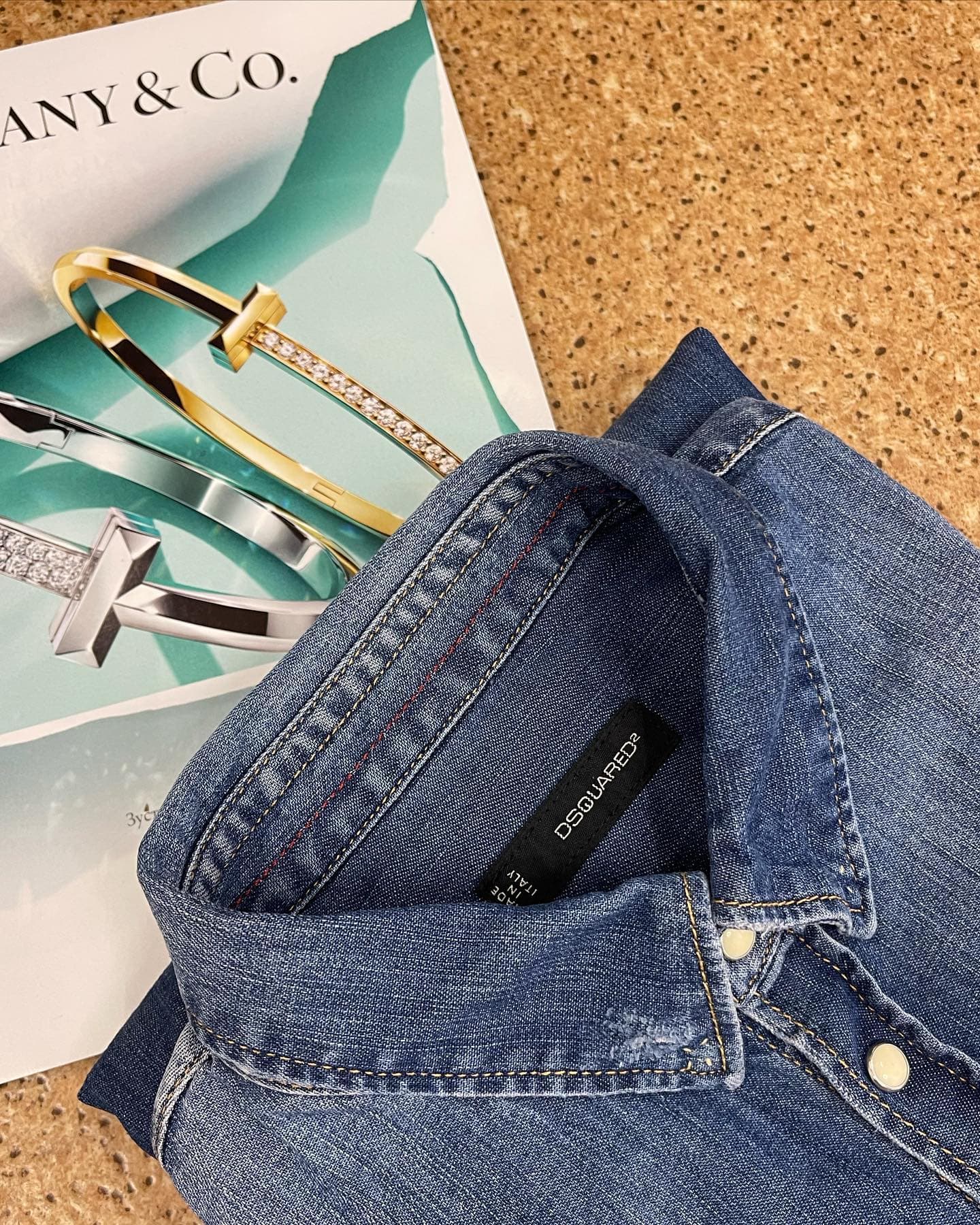 Классная джинсовая рубашка DSQUARED 💙, фото 1